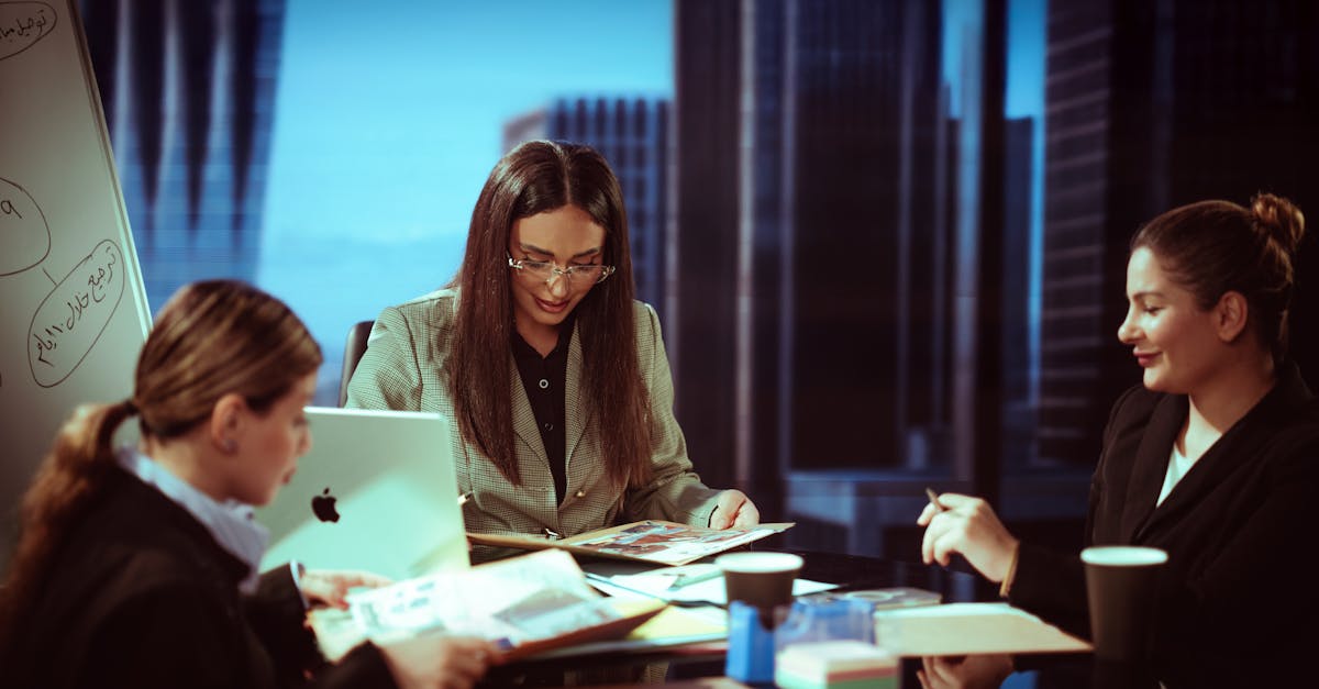 又拍云实名账号：如何使用短信扩大品牌知名度？